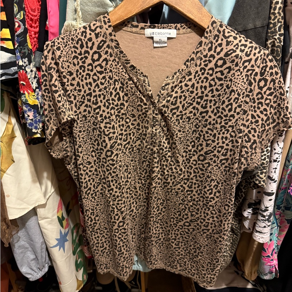 Liz Claiborne Animal Print Blouse XL - Picture 2 of 2